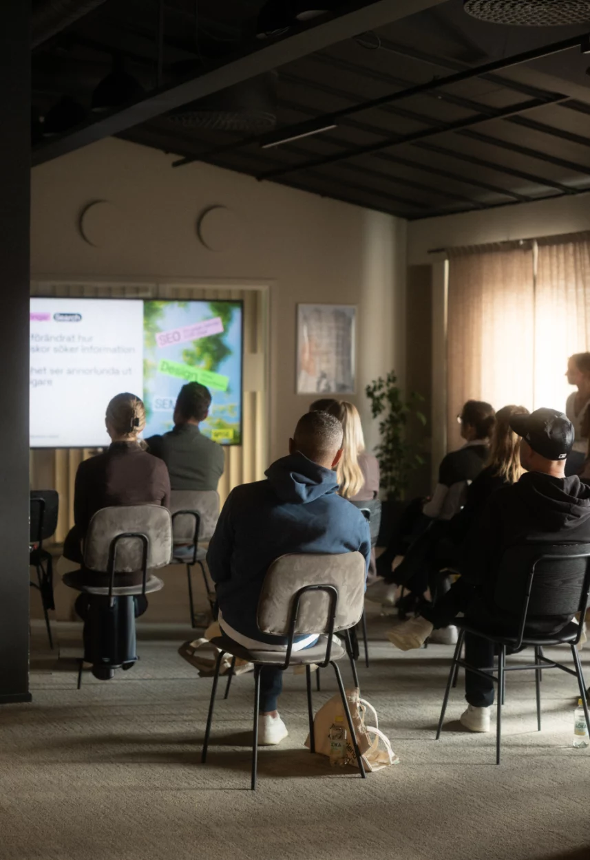 Qase håller föreläsning om AI och framtidens sök